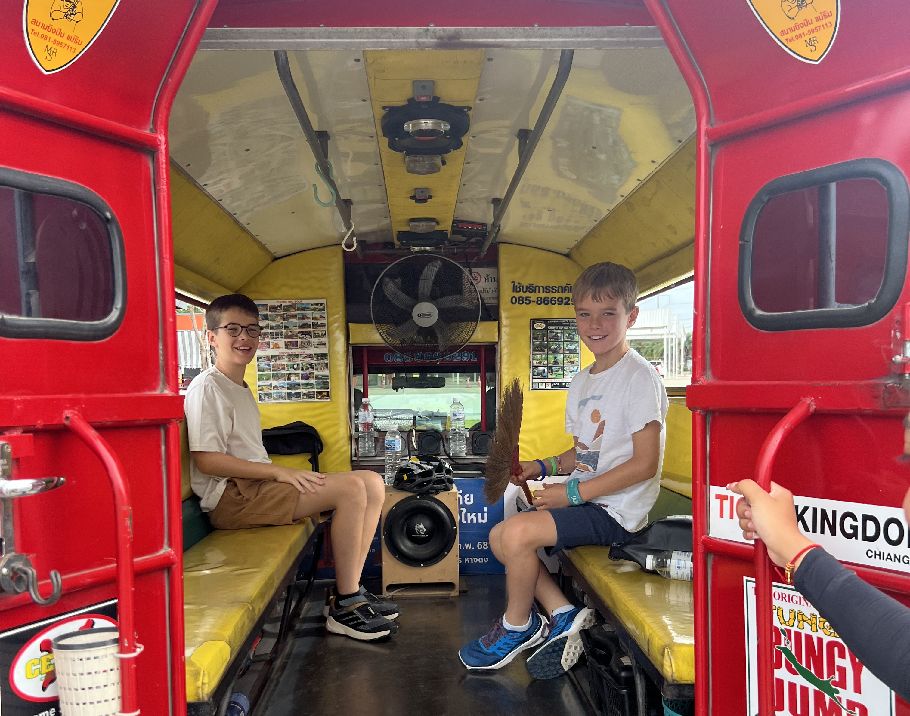 Co Countryside Chiang Mai: Rural Cycle and Songthaew Adventure