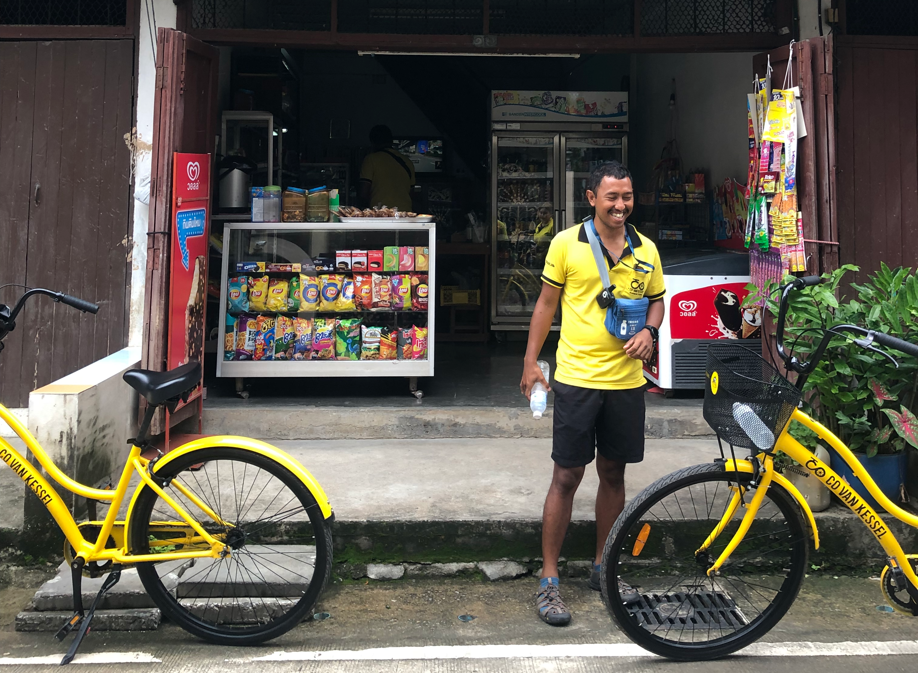 Co Countryside Chiang Mai: Rural Cycle and Songthaew Adventure